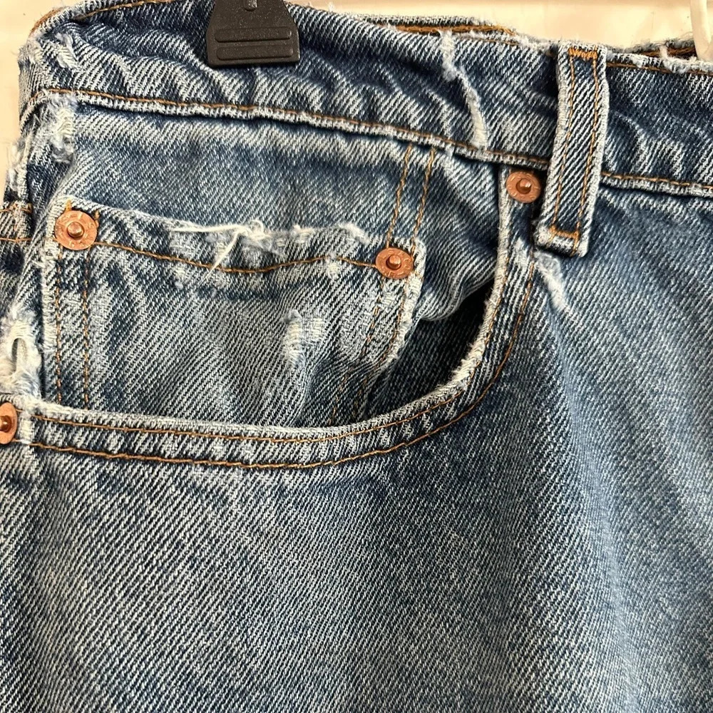 Levi’s 550 Vintage High Waisted Mom Jeans Classic Tapered Leg Relaxed Fit 30” - Picture 3 of 10